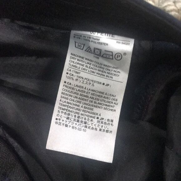 NWT- Banana Republic- 2P - Picture 6 of 7